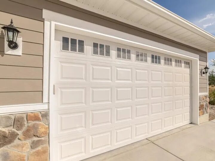 Best Experienced Professionals to Repair Your Garage Doors & Their Importance