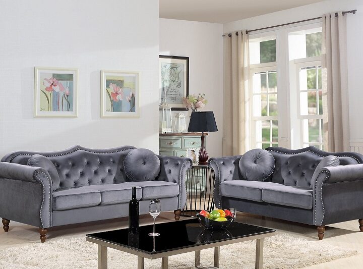 Gather ‘Round in Comfort with Luxurious Furniture Sets in Phoenix