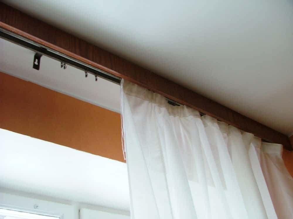 Why the Quality of the Window Curtain Rod Matters