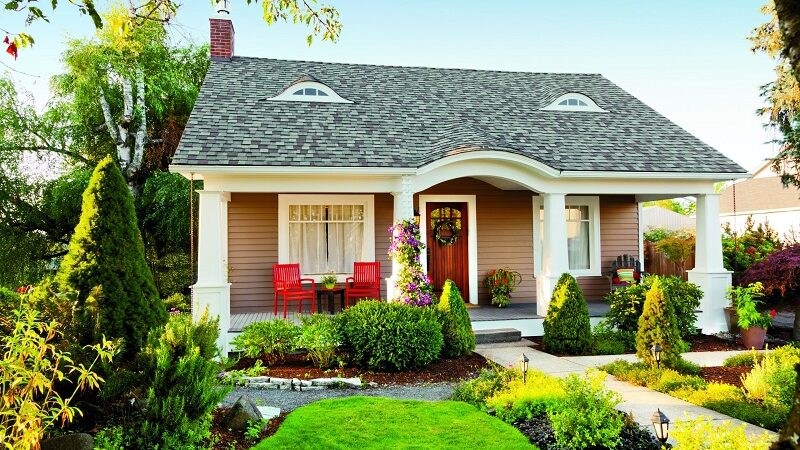 Revamping Your Georgia Home’s Curb Appeal: Remodeling Ideas for Every Season