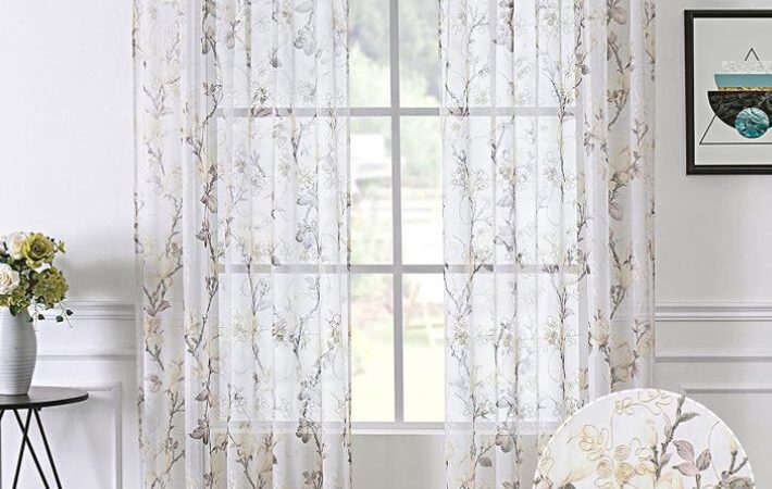 How Sheer Curtains Can Elevate Your Home’s Natural Lighting and Ambience