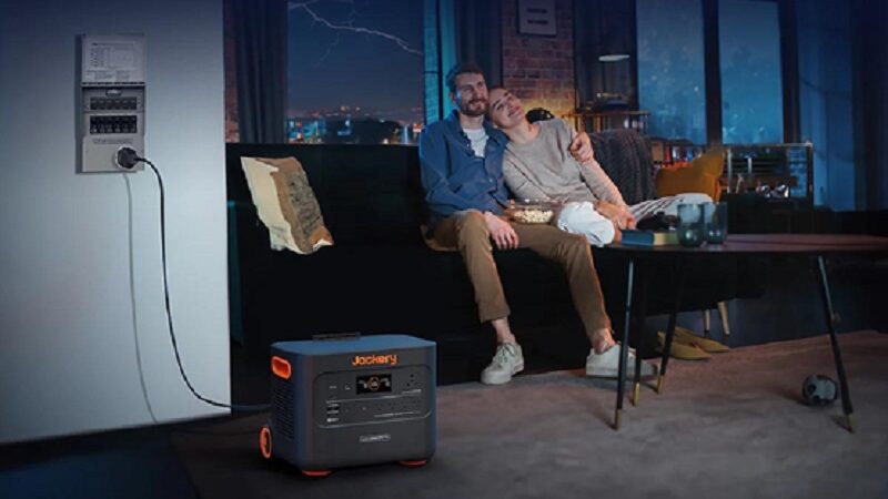 Enhancing Home Resilience with Emergency Solar Generators and Transfer Switches