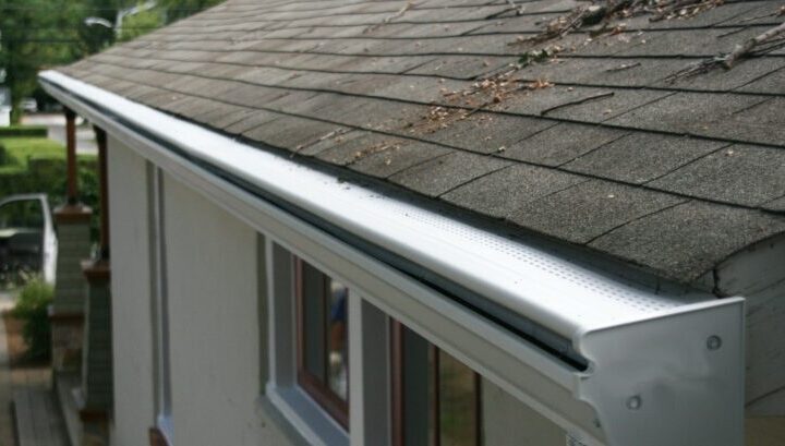 Prevent Roof Damage: How Seamless Rain Gutters Keep Homes Safe Year-Round