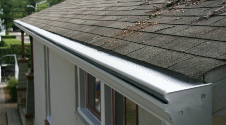 Prevent Roof Damage: How Seamless Rain Gutters Keep Homes Safe Year-Round